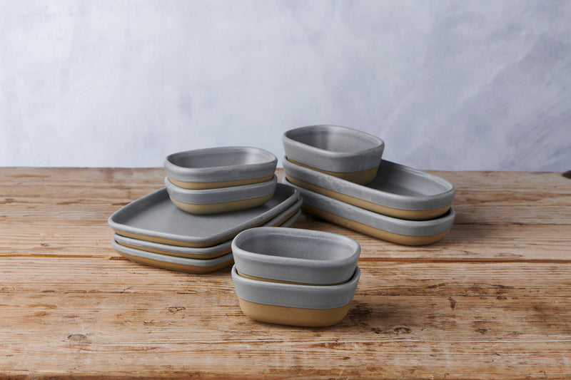 Emerge Seattle Grey Rectangular Plate 22 x 15 cm
